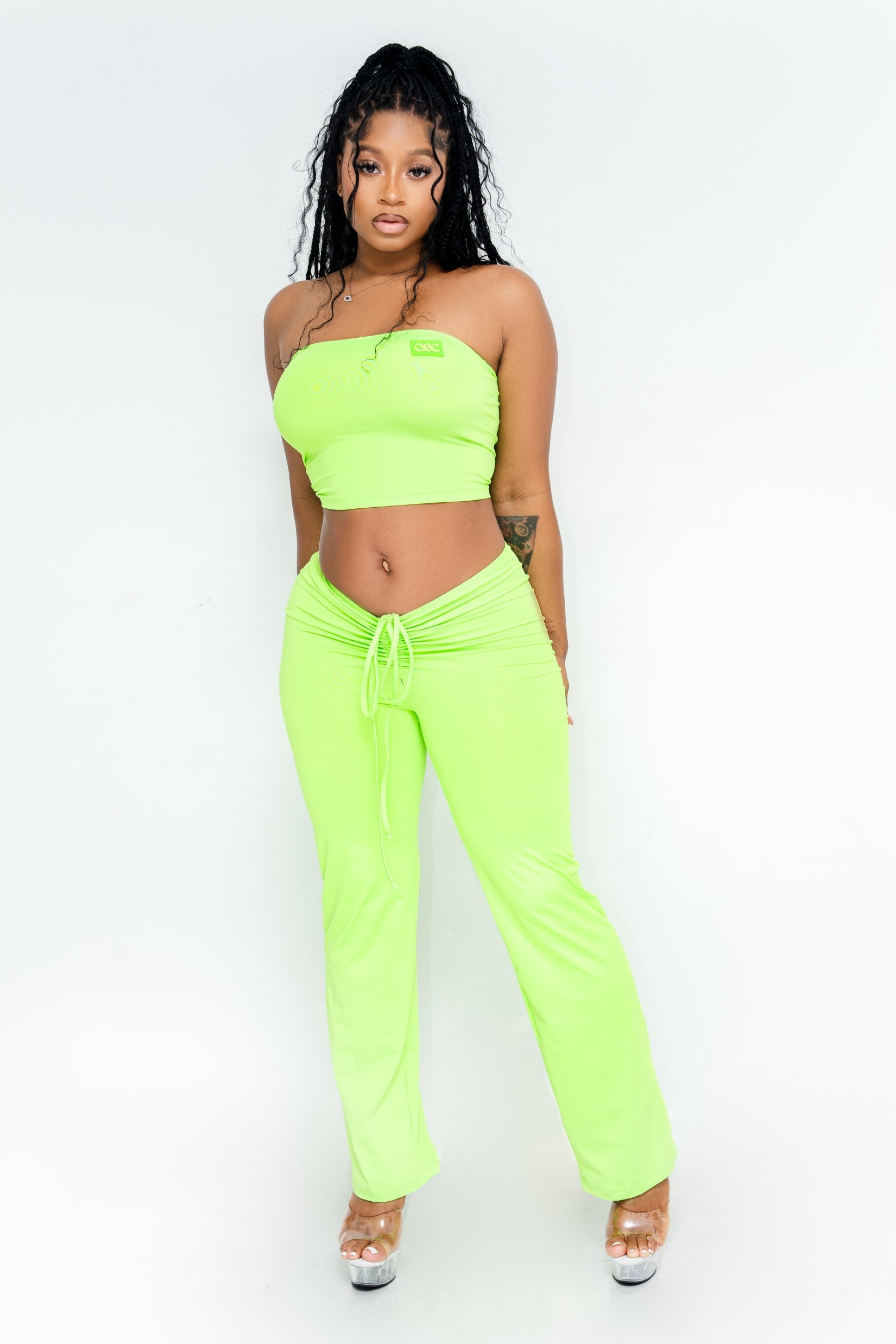BADDIE NEON RUCHED PANTS – OBC
